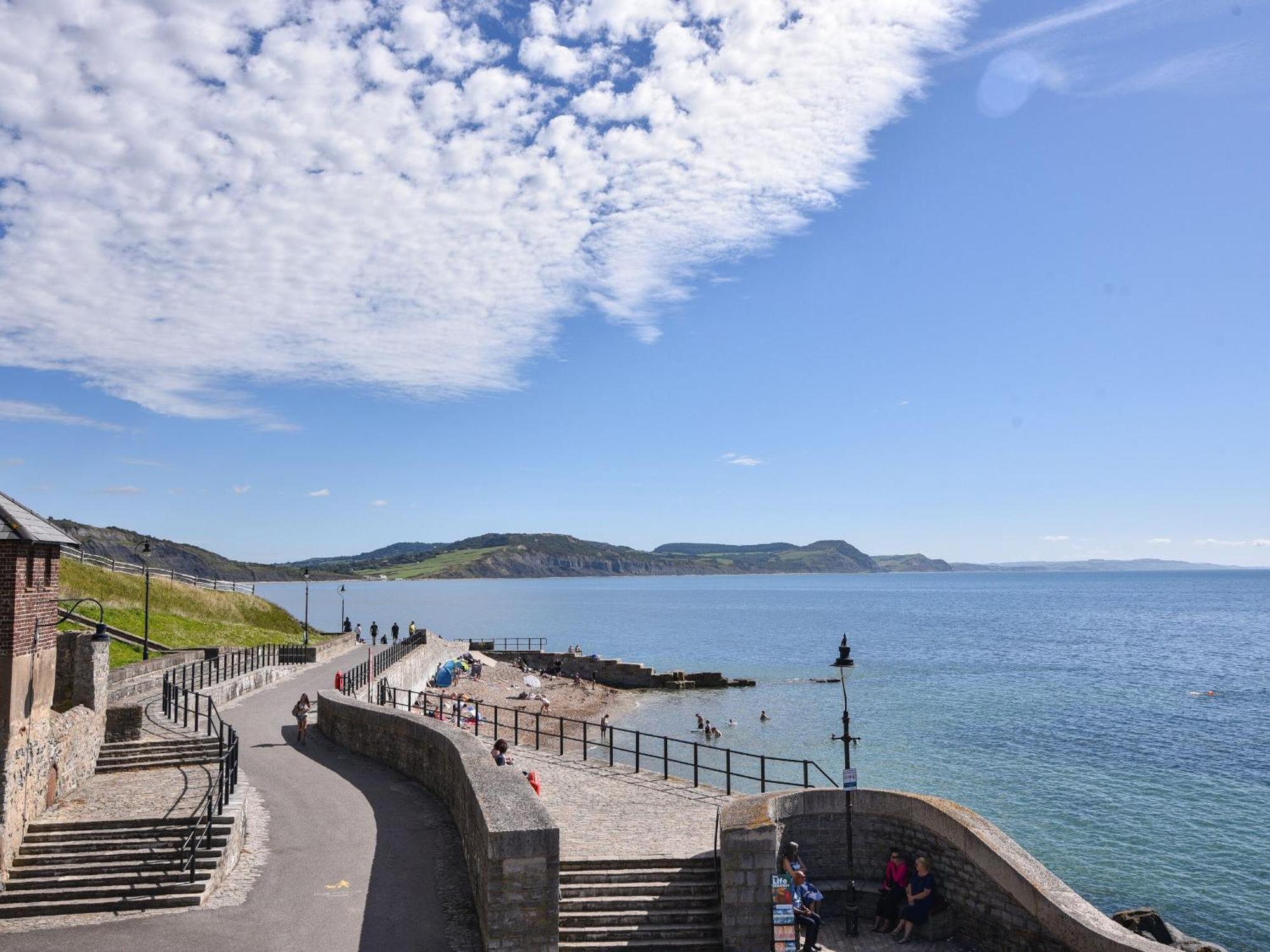 Bay View Apartman Lyme Regis Kültér fotó
